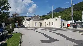 Bahnhofsgebäude