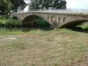 L 673 Drei-Bogen-Betonbrücke Neudeck