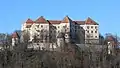 Südostansicht mit den Artillerie-Einschusslöchern aus dem Zweiten Weltkrieg