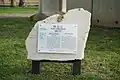 Gedenkstein der WKII-Fallschirmjäger-Schule zur Ausbildung jüdischer Spezialkräfte in der RAF