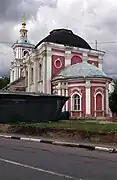 Alexius-Kirche. Photo aus 2009. Die Restauration ist mittlerweile fertig.
