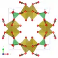mit Blickrichtung parallel zur c-Achse