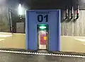 Notausgang mit guter Beleuchtung und deutlicher Beschriftung