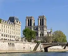 Notre-Dame und Petit-Pont