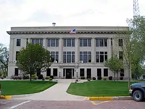 Das O’Brien County Courthouse in  Primghar, seit 1981 im NRHP gelistet