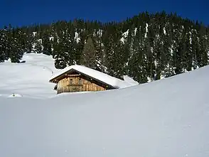 Verschneite Oberbrunnalm, Blickrichtung Nordwest