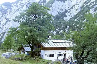Hütte von Südwesten
