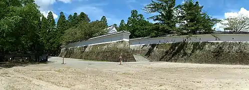Mittlerer Aufgang zum Hommaru