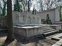 Prag-Olšany, Friedhof V, Grab der Familie Daněk