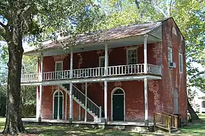 Old Livingston Courthouse