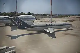 Eine ausgemusterte Boeing 727 „Mt. Olympus“ der ehemaligen Fluggesellschaft Olympic Airlines am Ost-Terminal von Ellinikon.