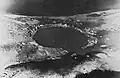 Krater der Detonation vom 5. Mai 1958 (Operation Hardtack I, Cactus-Explosion)