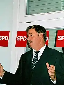 Ortwin Runde(12. November 1997 bis31. Oktober 2001)