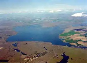 Der O’Sullivan Dam liegt nahe dem Grund des Potholes Reservoir.
