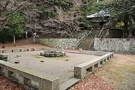 Goma-Plattform und Gyōza-dō
