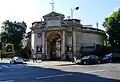 Palais Galliera von der Avenue Pierre Ier de Serbie (2011)
