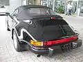 Heckansicht Porsche 911 Speedster mit geschlossenem Verdeck (US-Version)