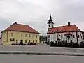 Pfarrhaus und Kirche St. Maria Himmelfahrt