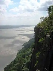 Blick von den Palisades über das Hudson Valley Richtung New York City