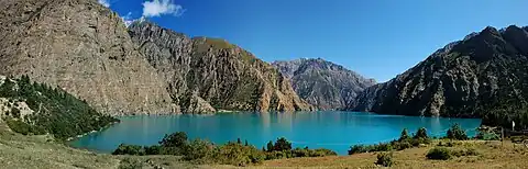 Namensgeber des Parks: Phoksundo-See