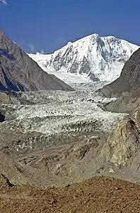 Passugletscher mit Ostflanke des Pasu Diar im Hintergrund