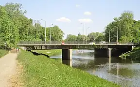 Paußnitzbrücke mit dem Schleußiger Weg