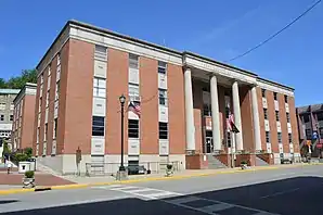 Perry County Courthouse