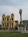 Dreifaltigkeitssäule und der Dom zu Timișoara