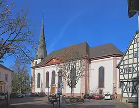 Pfarrkirche St. Peter und Paul von der Bächelsgasse