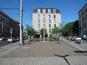 Gesamtansicht des Platzes