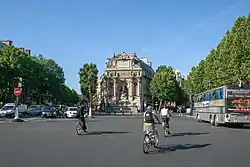 Place Saint-Michel (2007)