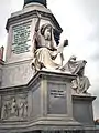 Sockelfigur Ezechiel mit lateinischem Zitat PORTA HAEC CLAVSA ERIT (Ez 44,2 EU)