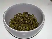 Kapern (auch Blätter und junge Früchte werden verwendet)