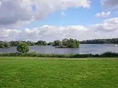 Die Dove Elbe in Höhe der Tatenberger Bucht