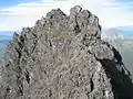 Blick vom Anstieg zum Hauptgipfel zum Knight’s Peak