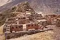 Inka Ruinen oberhalb von Pisac mit Intihuatana auf dem ummauerten Felsen