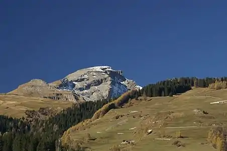 Ostseite vom Schams aus gesehen.
