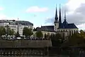 Blick auf die Gëlle Fra, im Hintergrund die Kathedrale