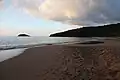 Plage de la Perle mit Blick auf die Insel Îlet à Kahouanne