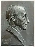 Porträtplakette Alexander Conze
