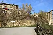 Reste der Befestigung der Burg