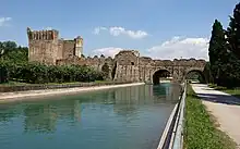 Visconti-Brücke, Mittelteil