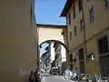 Übergang auf der Via Gino Capponi, um Santissima Annunziata zu erreichen