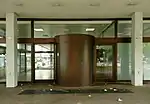 Drehtür des Kundeneingangs