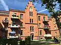 Seniorenheim mit Eingang an der Graf-von-Schwerin-Strasse, 2015