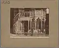 Balustrade von 1543 am Renaissance-Treppenaufgang der Kanzel im Dom von Siena