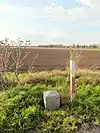 Nivellements-Grenzpfeiler 3825