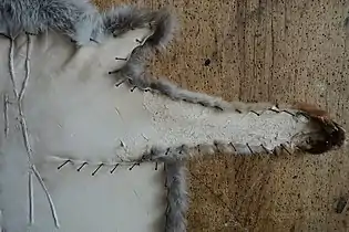 Zwecken mit Zwecknägeln (Detail)(Rötha, 2017)