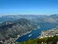 Blick von Lovćen auf die Bucht von Kotor