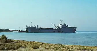 RFA Sir Geraint (L3027) Akrotiri Mole (1977)
